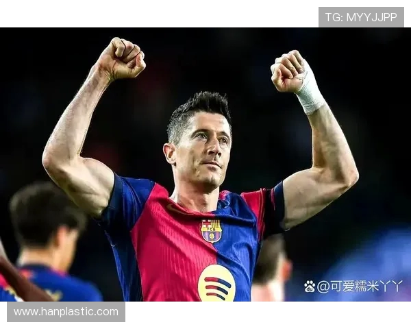 阿劳霍禁区外远射破门 莱万机敏一碰再度进球西甲精彩对决